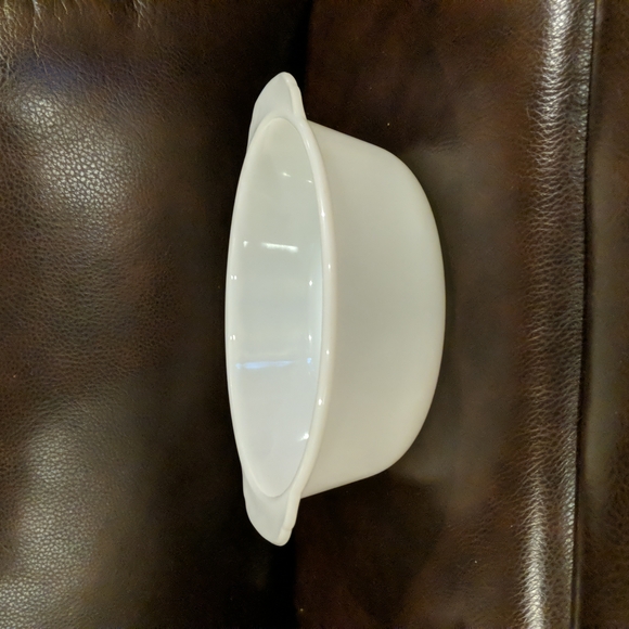 Vintage Anchor Hocking, Fire King Milk Glass Casserole Dish, Scalloped Handles - Picture 1 of 6